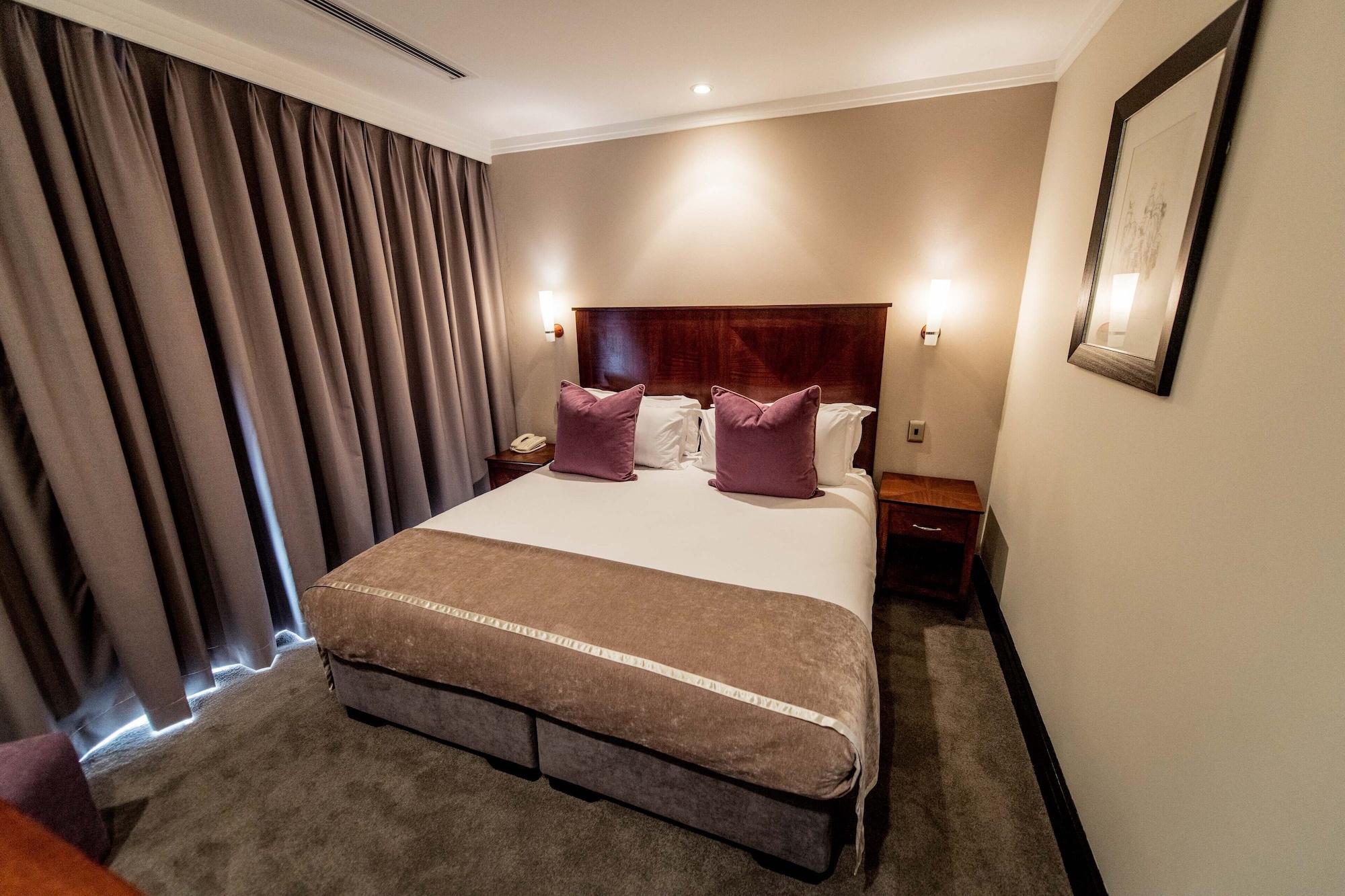 Raphael Suites Johannesburg Esterno foto