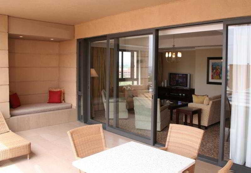 Raphael Suites Johannesburg Esterno foto