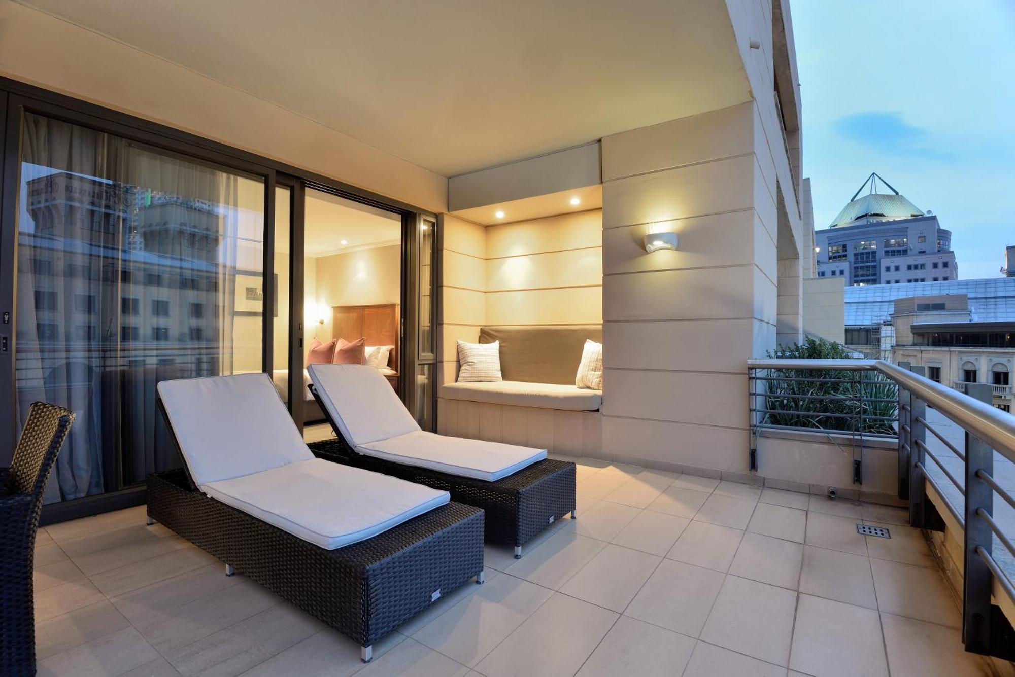 Raphael Suites Johannesburg Esterno foto