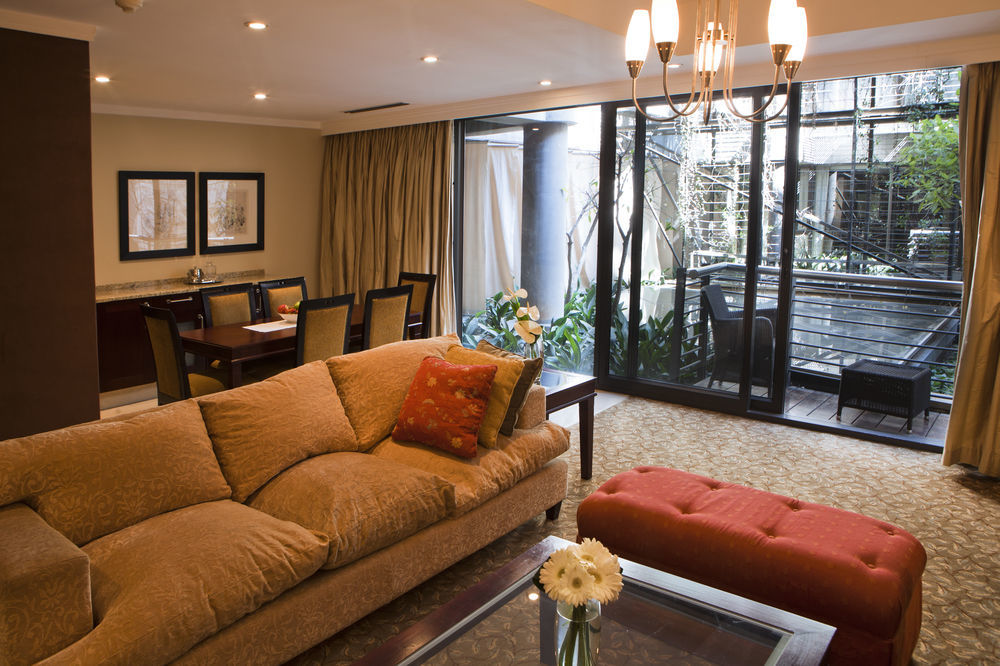 Raphael Suites Johannesburg Esterno foto
